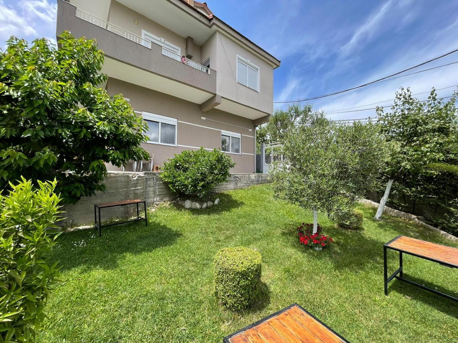 Ilvi Guesthouse Αργυρόκαστρο Εξωτερικό φωτογραφία