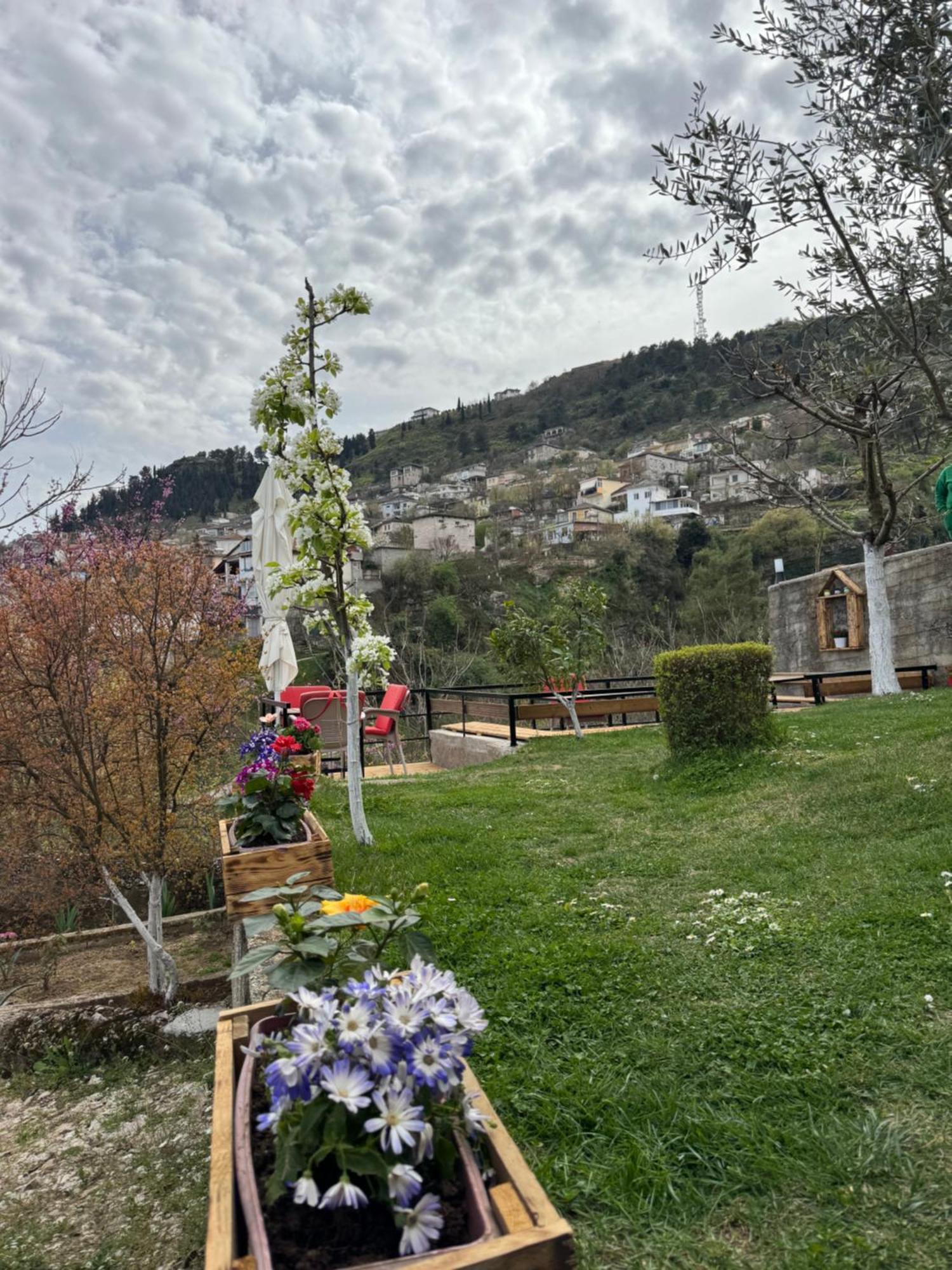 Ilvi Guesthouse Αργυρόκαστρο Εξωτερικό φωτογραφία